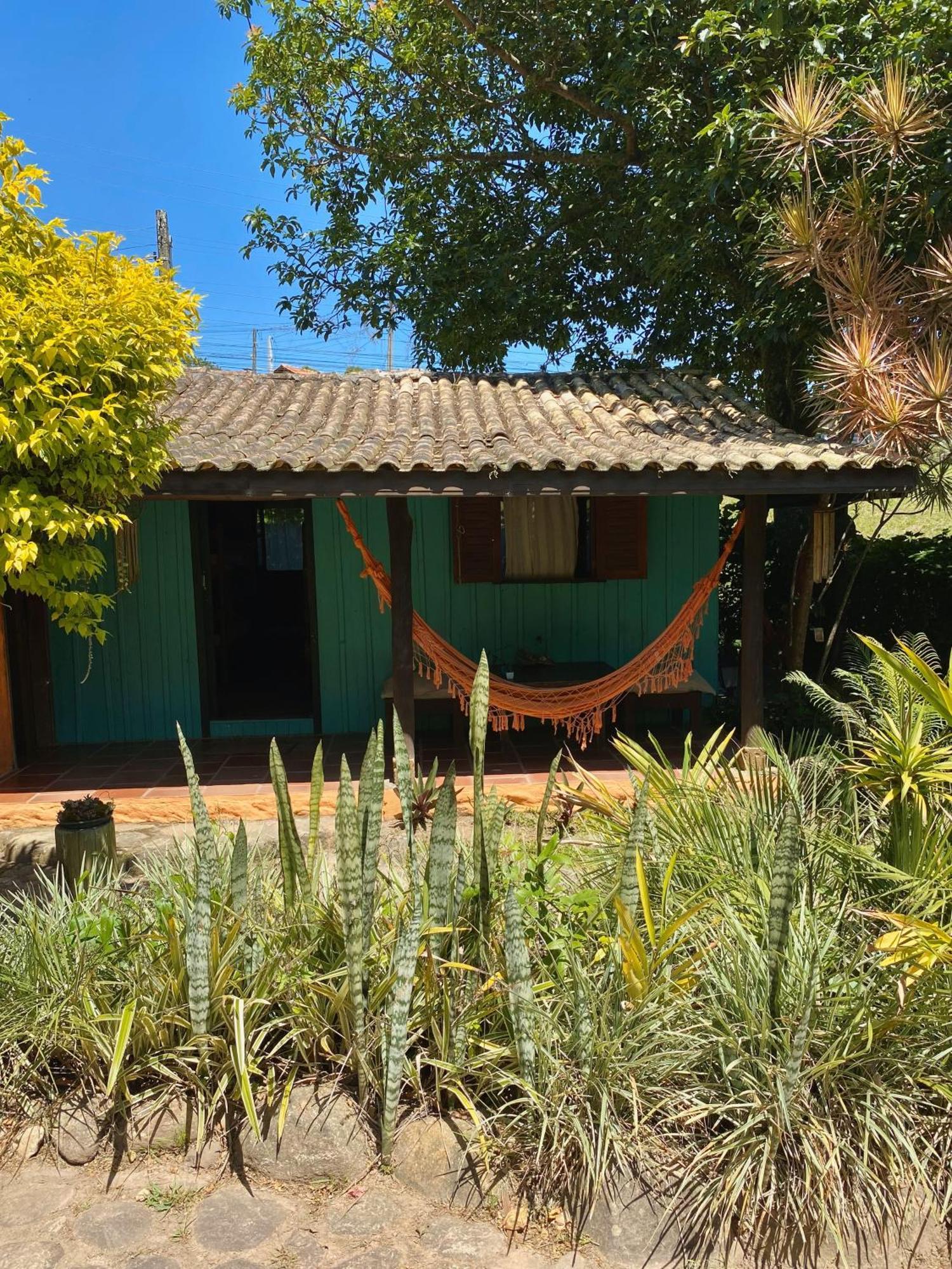 Haleakala Hostel & Pousada Praia do Rosa Esterno foto